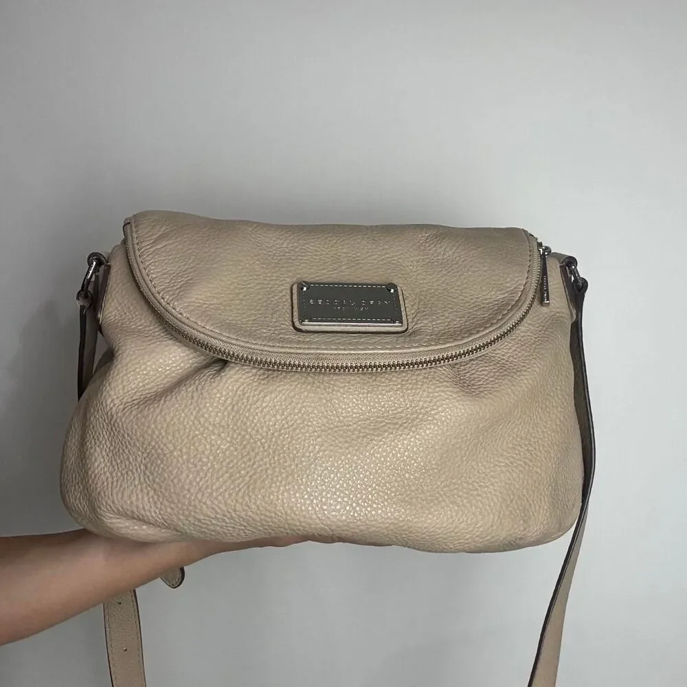 Marc-jacobs Women's Cream and Tan Bag